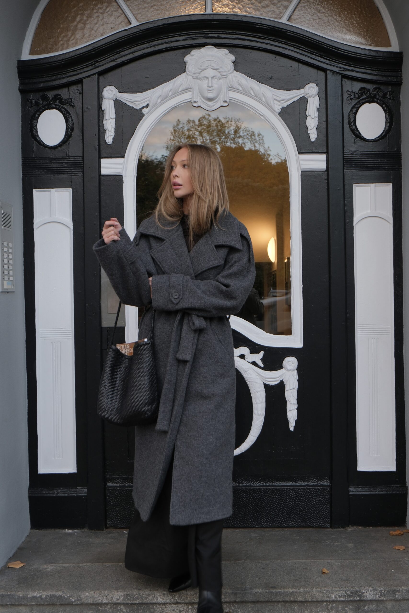 WEŁNIANY PŁASZCZ SIMONE - obrazek 7