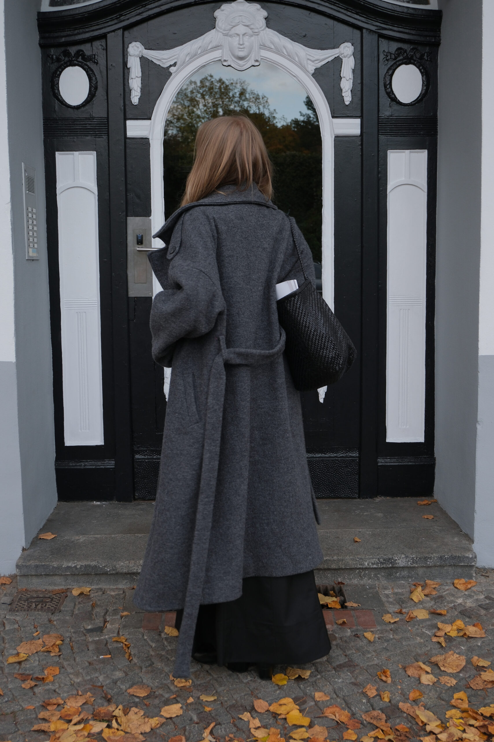 WEŁNIANY PŁASZCZ SIMONE - obrazek 5