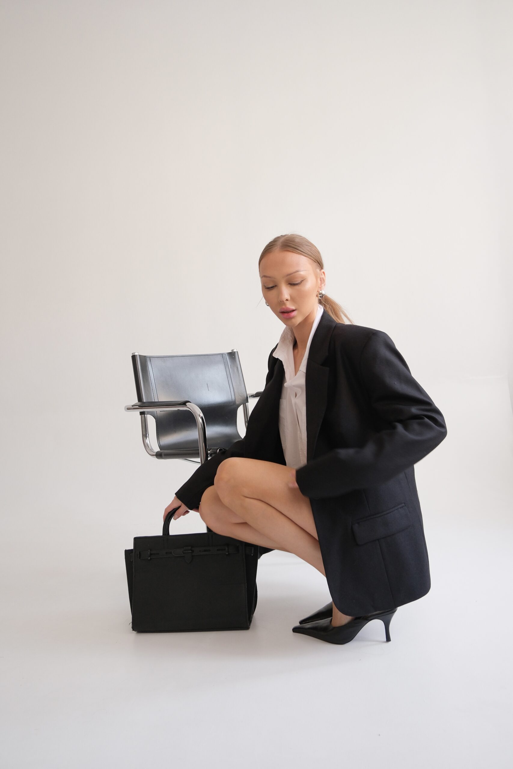 MARYNARKA JASMINE CZARNA - obrazek 3