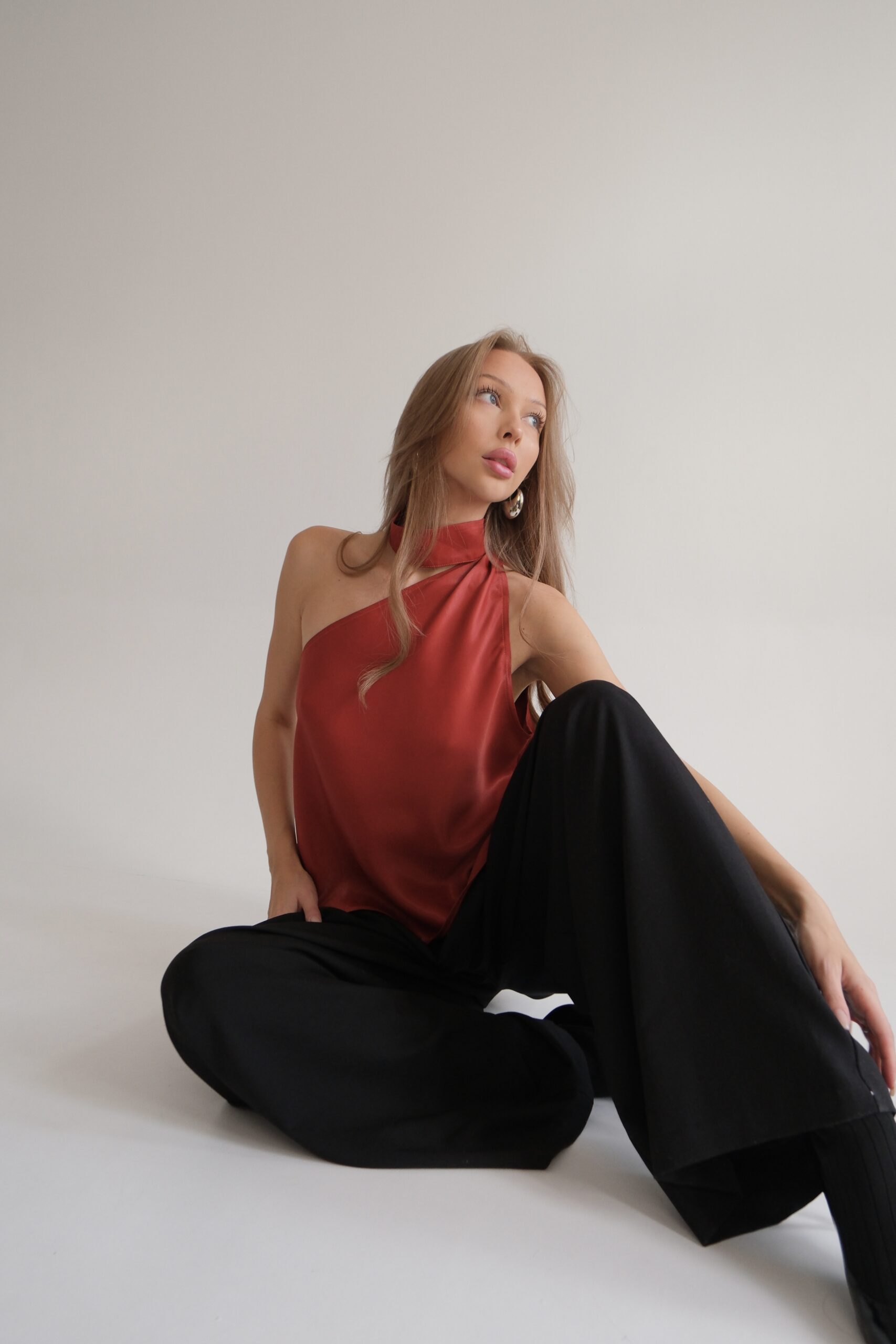 BLUZKA SATYNOWA ALICE CZERWONA - obrazek 3